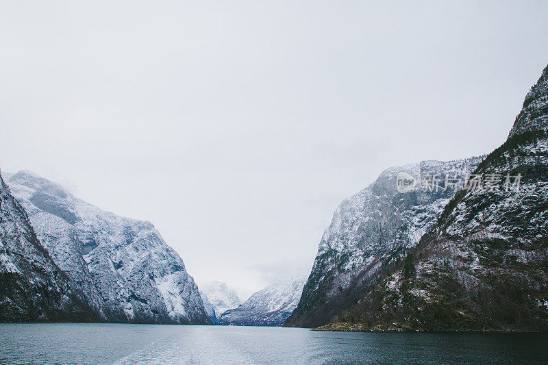 挪威冬季的n øyfjord